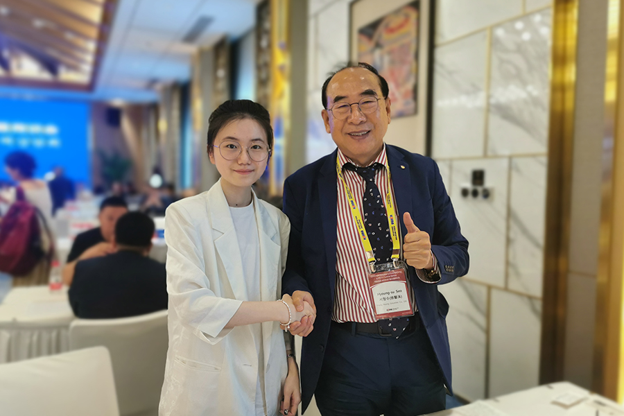 第37回CEOサマーセミナーで1対1の商談を成功させました