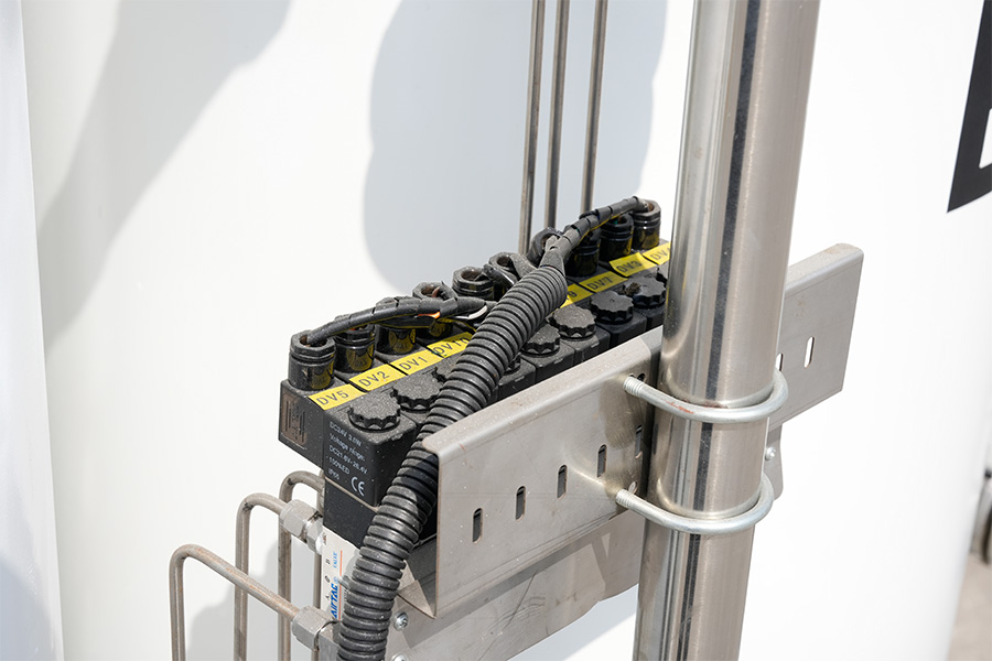 医療用モレキュラーシーブ酸素発生装置